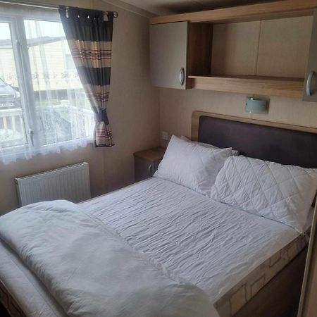 8 Berth Deluxe Caravan Palm Grove 142 Golden Palm Chapel St Leonards ภายนอก รูปภาพ