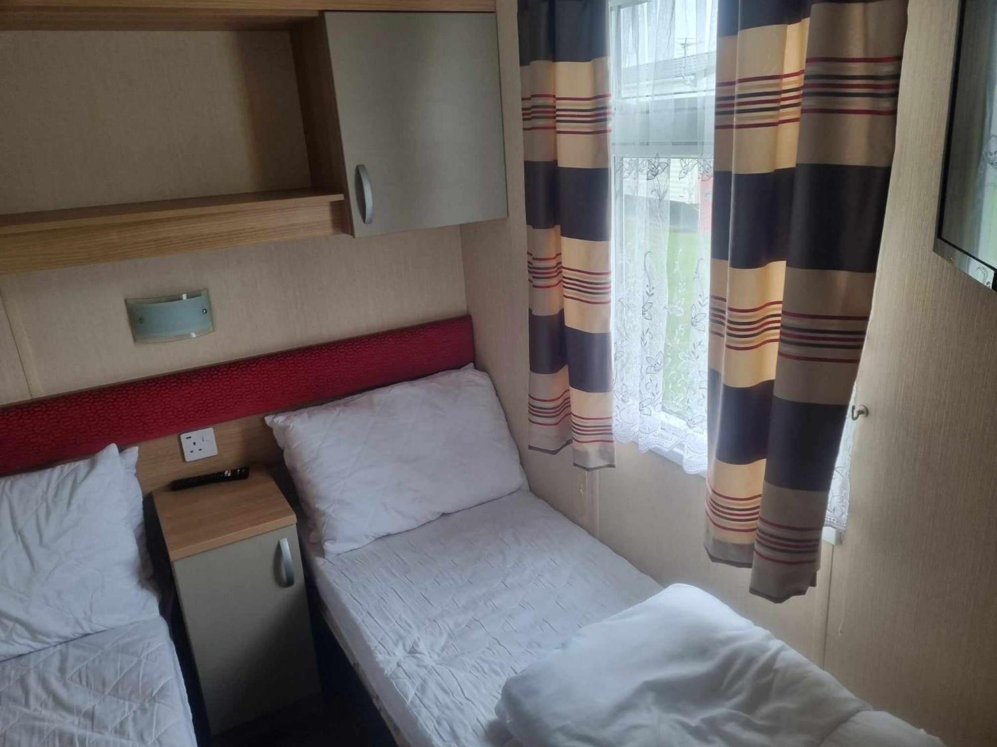 8 Berth Deluxe Caravan Palm Grove 142 Golden Palm Chapel St Leonards ภายนอก รูปภาพ